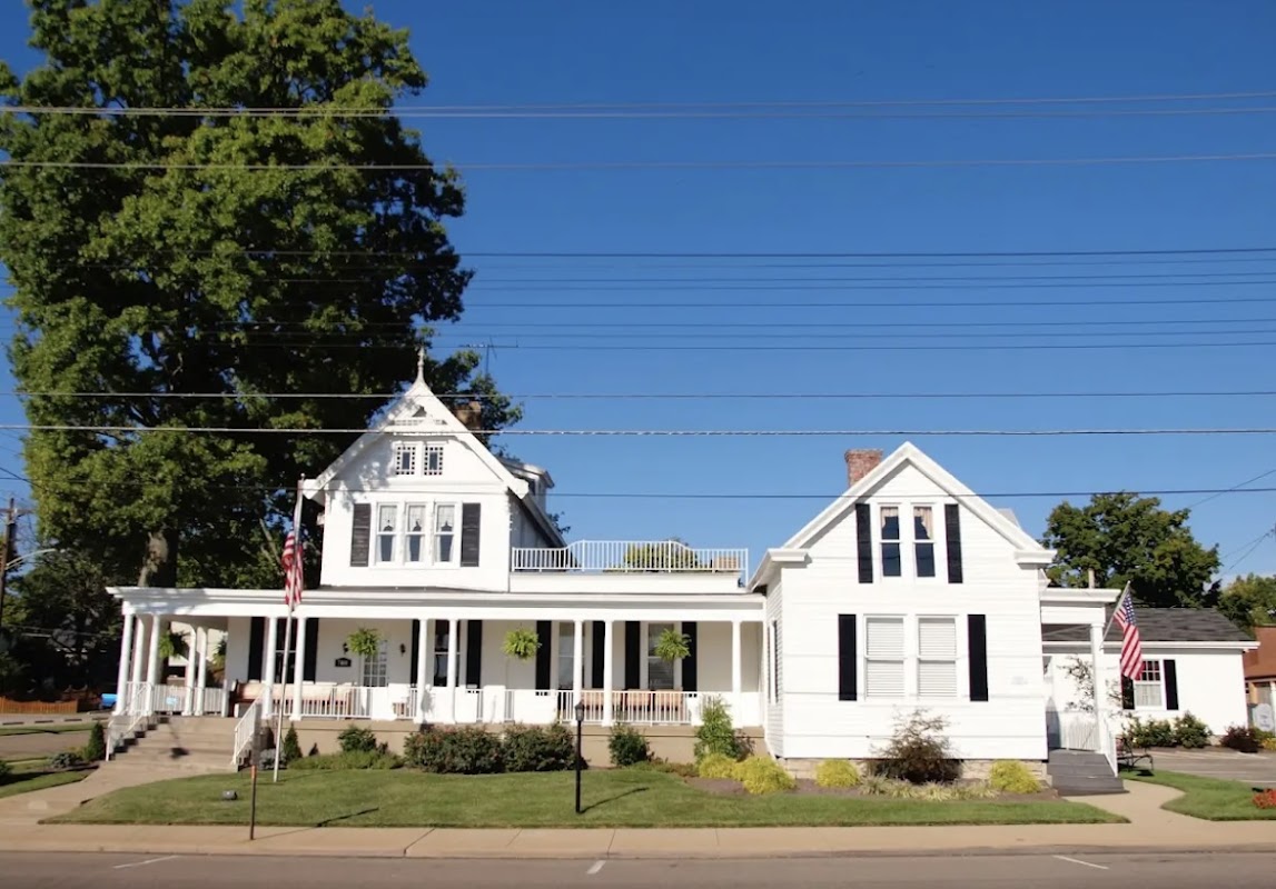 Neidhard-Snow Funeral Home building in Mount Healthy, Ohio