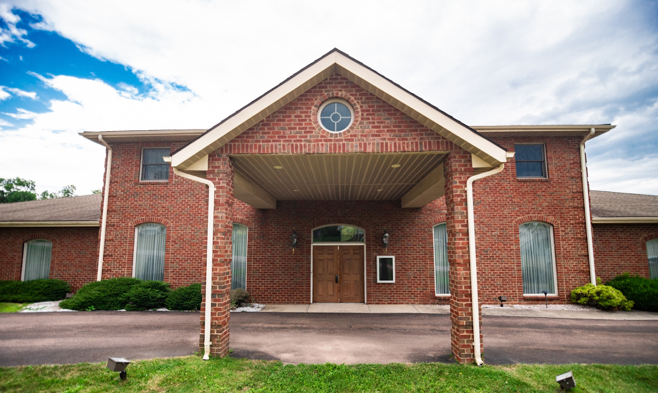 Newman Funeral Home Inc building in Dunkirk, New York