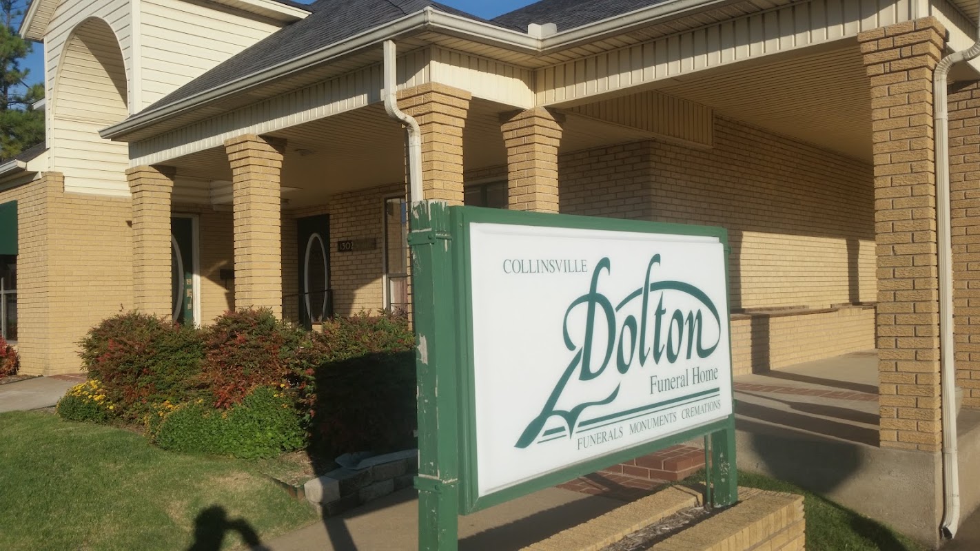 Oologah-Dolton Funeral Home building in Oologah, Oklahoma