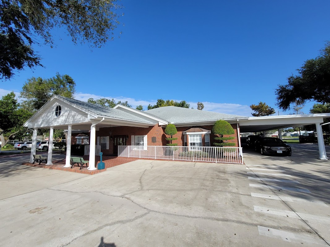 Osceola Memory Gardens - St. Cloud building in Saint Cloud, Florida