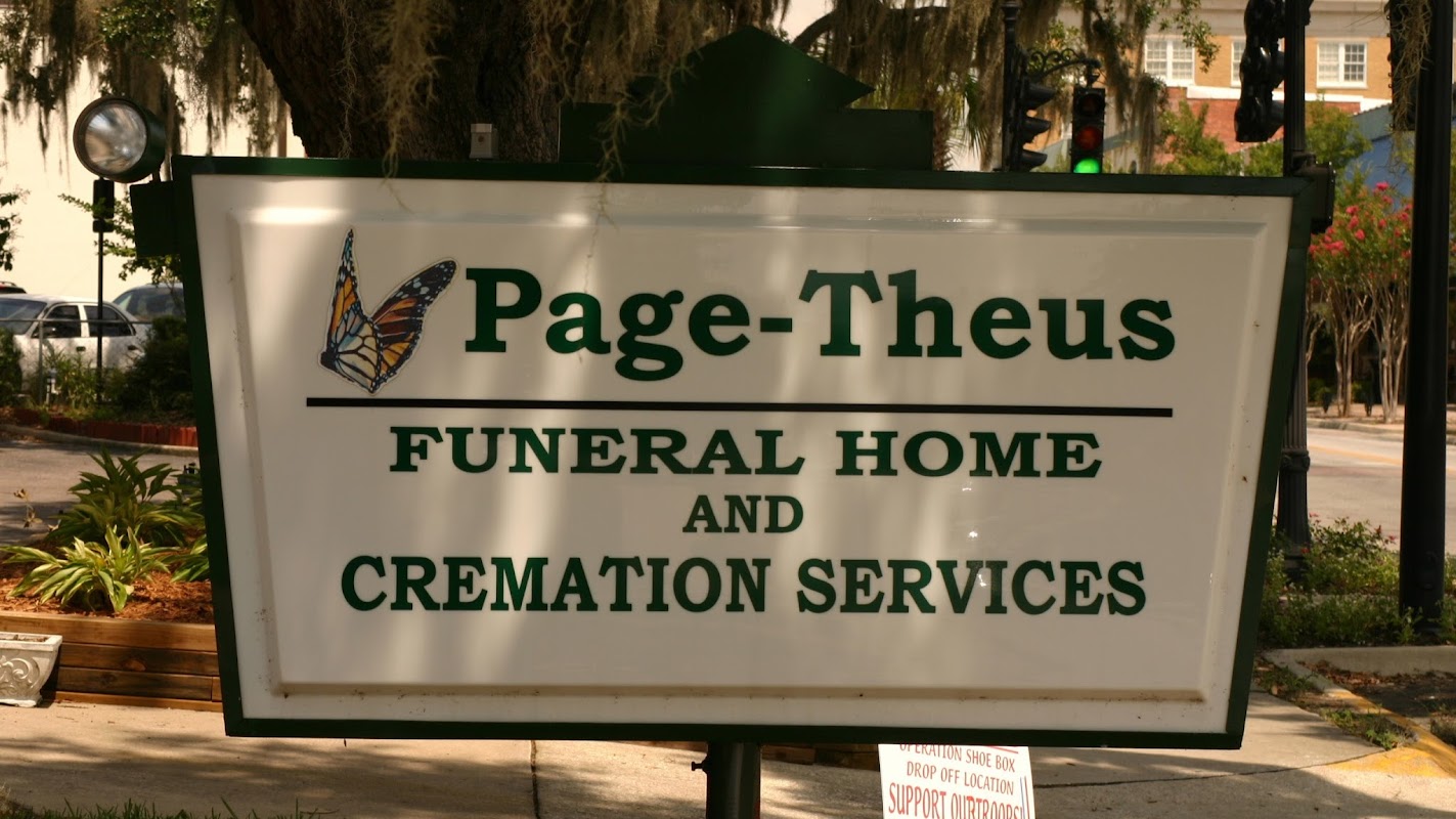 Page-Theus Funerals and Cremation building in Leesburg, Florida