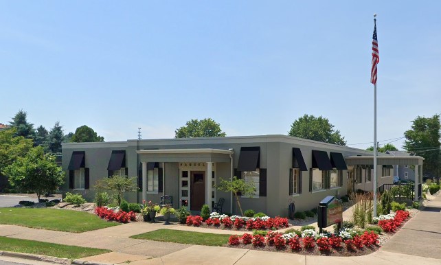 Paquelet-Falk Funeral Home building in Louisville, Ohio