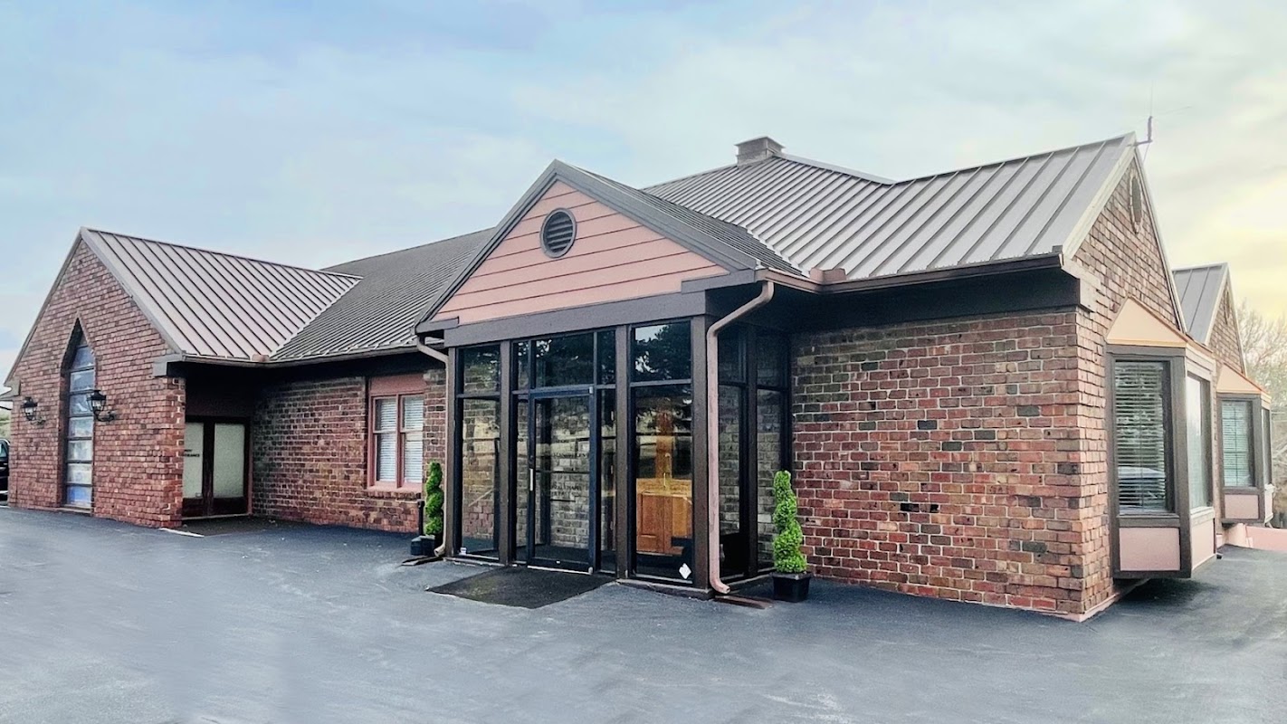 Park Lawn Funeral Homes building in Kansas City, Kansas