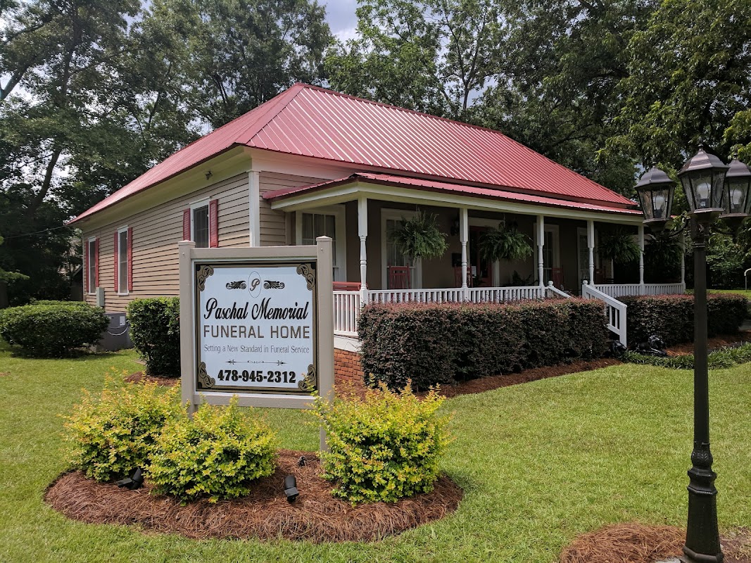 Paschal Memorial Funeral Home building in Jeffersonville, Georgia