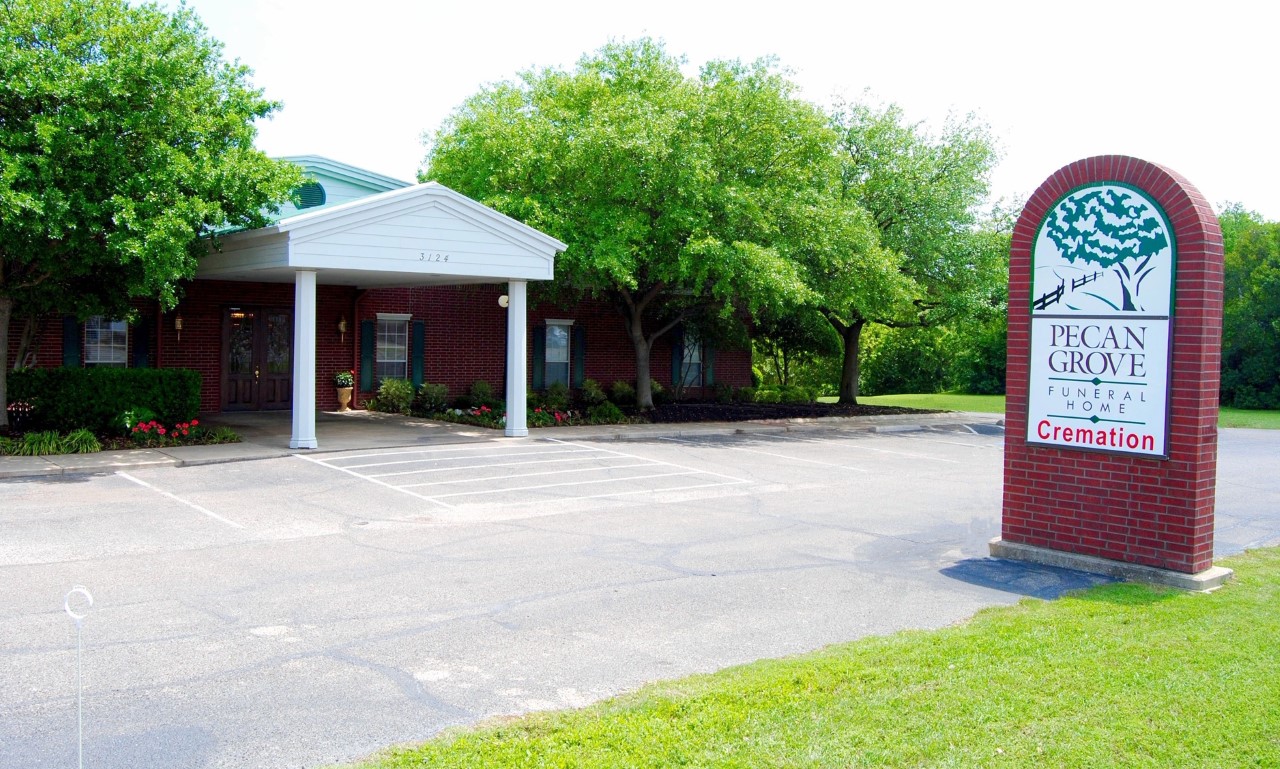 Pecan Grove Funeral Home building in Waco, Texas