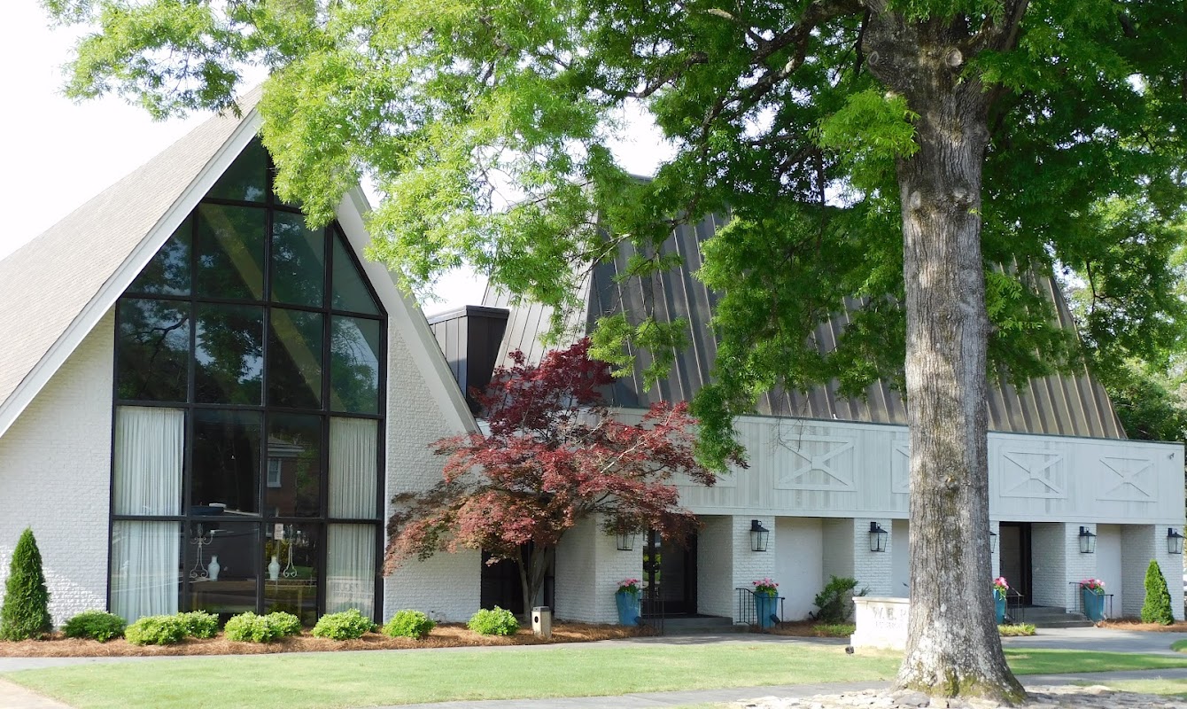 Pegues Funeral Directors building in Tupelo, Mississippi