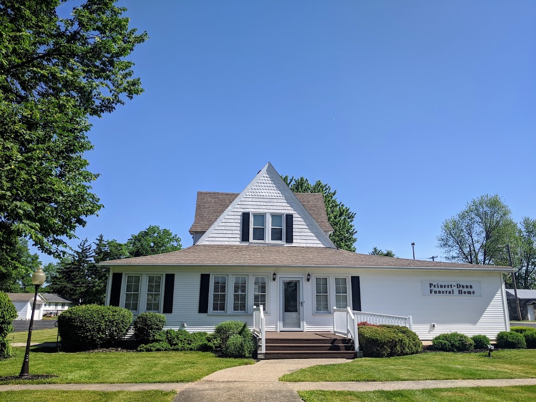 Peinert-Dunn Funeral Homes building in Tontogany, Ohio