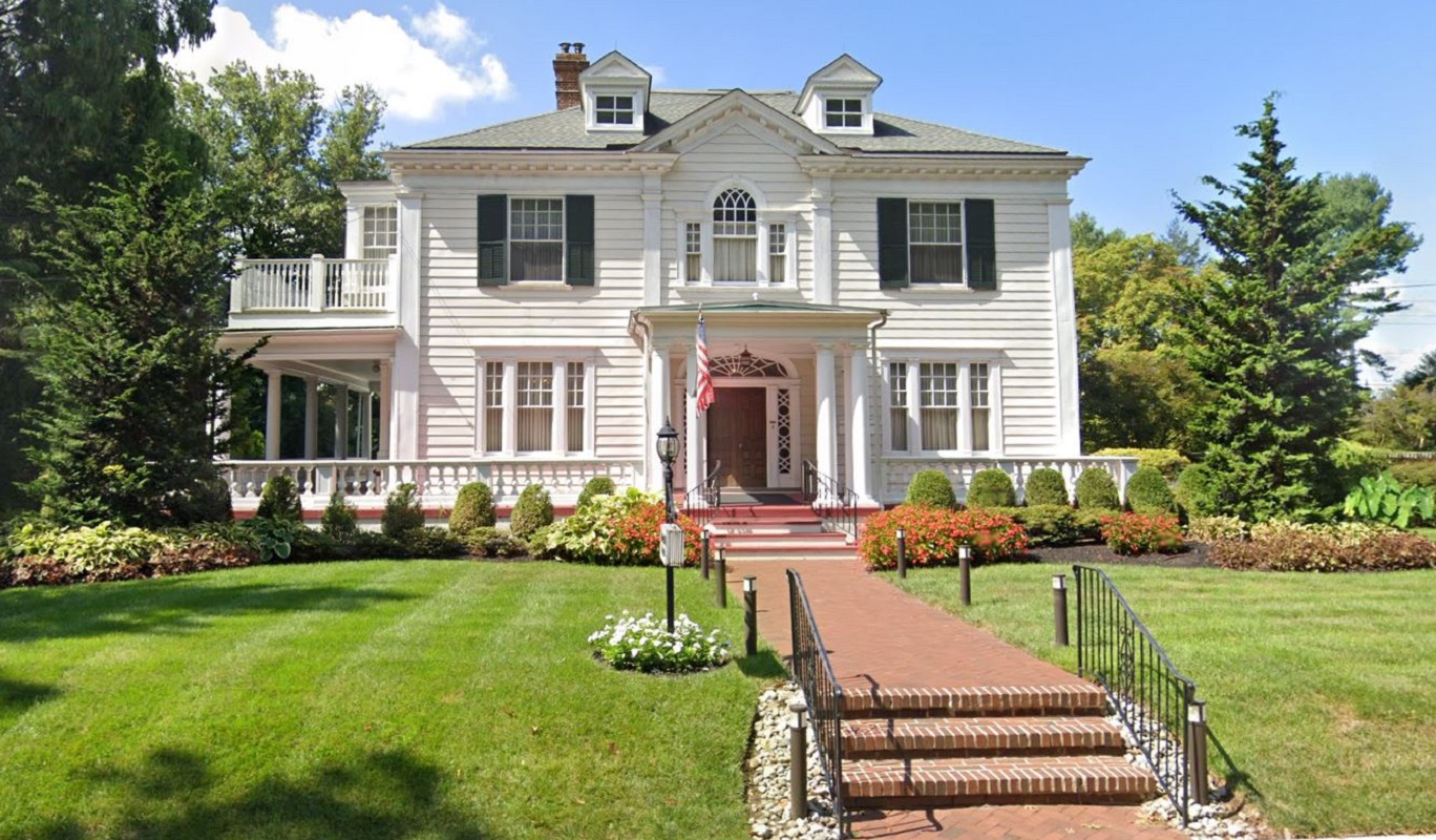 Perinchief Chapels Inc. building in Mount Holly, New Jersey