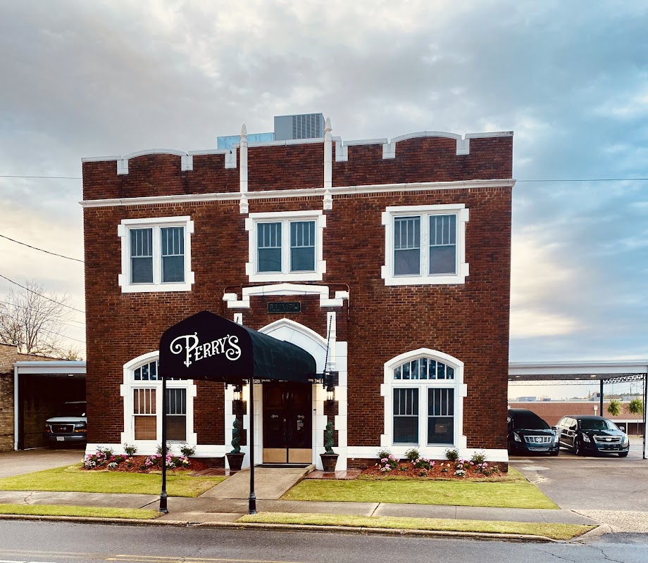 Perry's Funeral Chapels building in El Dorado, Arkansas