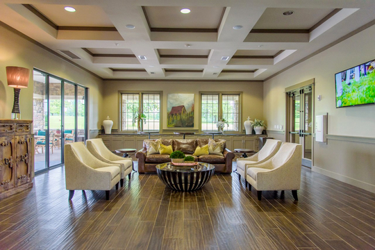 Pinecrest Funeral Home building in Alexander, Arkansas