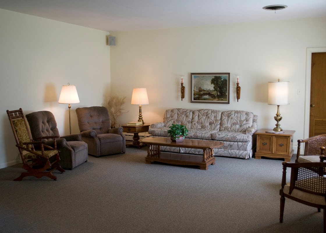 Pitman-Richman Funeral Home building in Eaton, Indiana