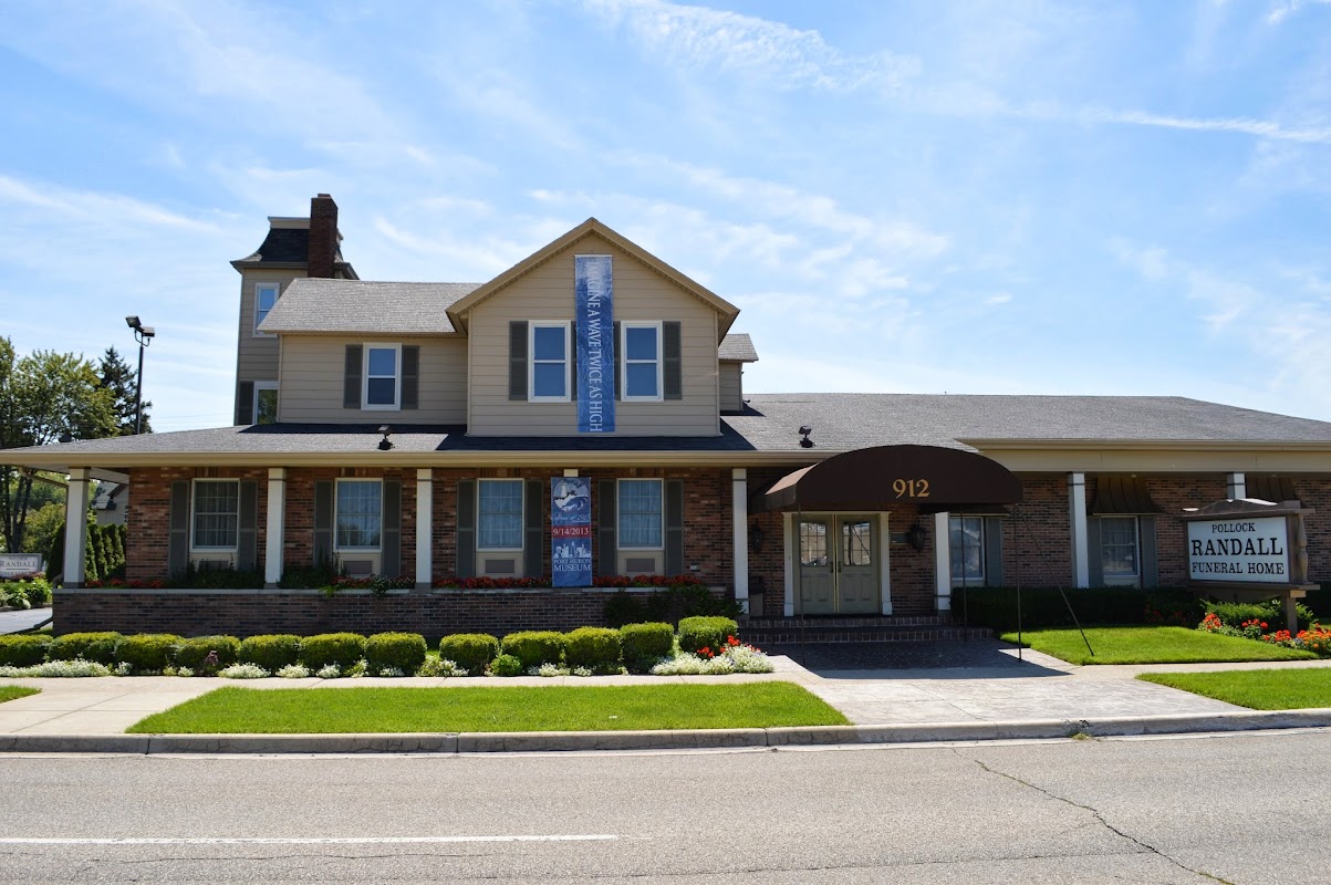 Pollock Randall Funeral Home building in Port Huron, Michigan