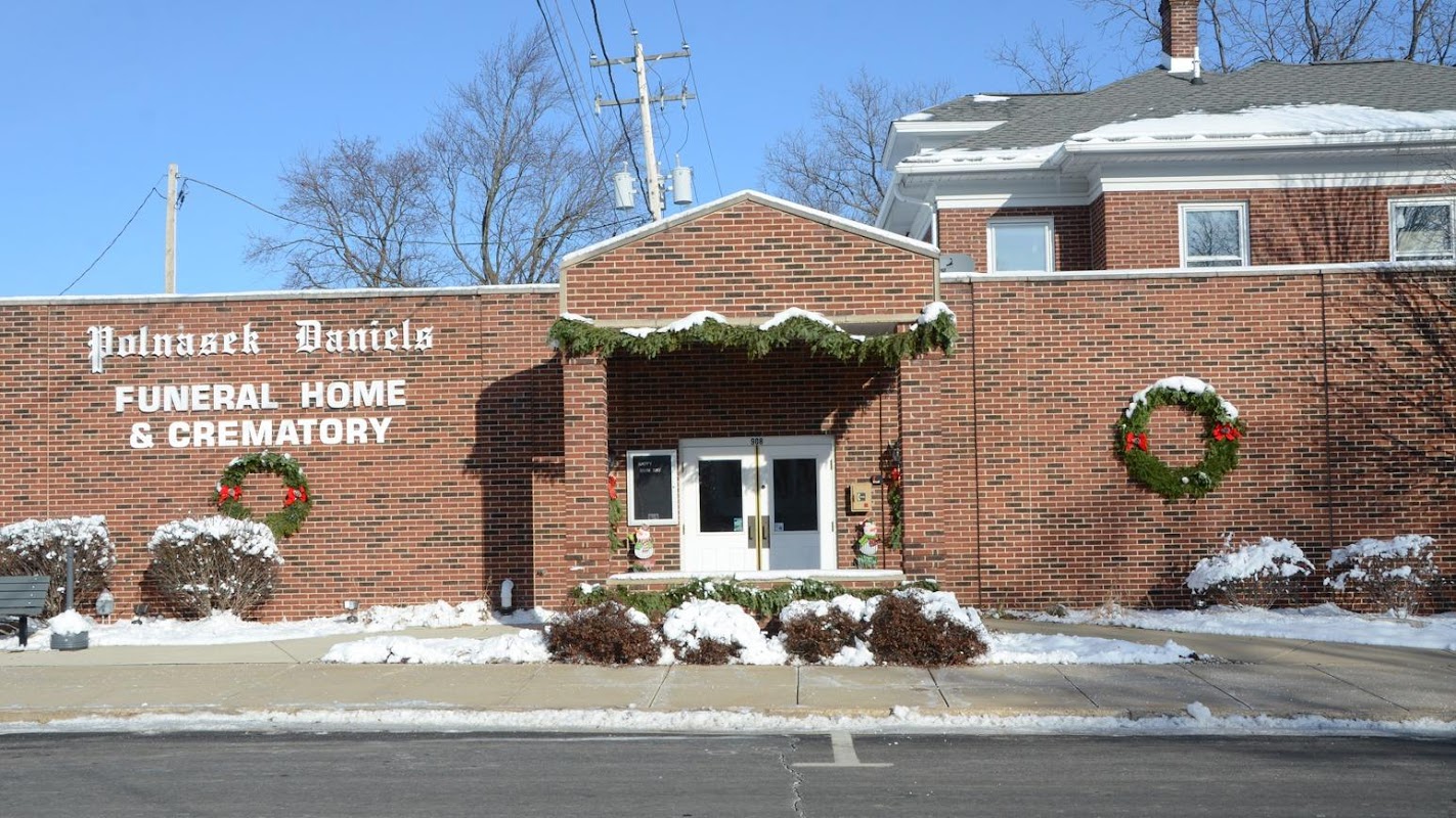 Polnasek-Daniels Funeral Home & Crematory building in Union Grove, Wisconsin