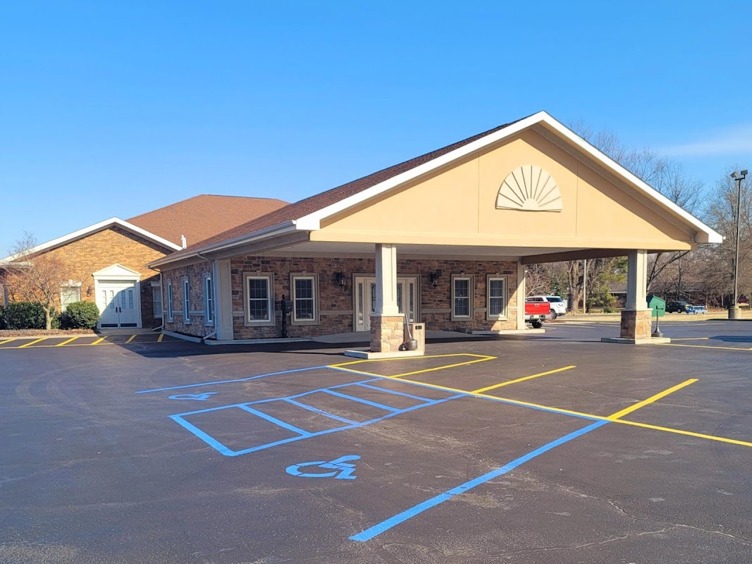 Ponder Funeral Home building in Sikeston, Missouri