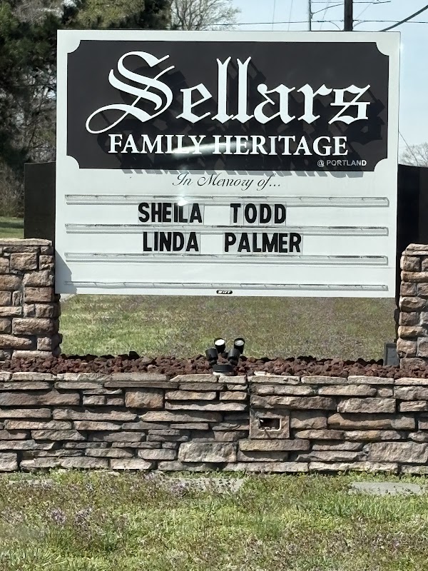 Portland Funeral Chapel building in Portland, Tennessee