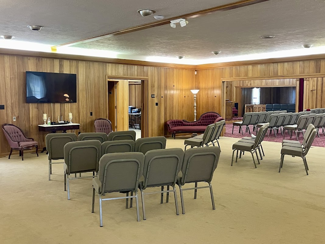 Premier Sharp Funeral Home building in Oliver Springs, Tennessee