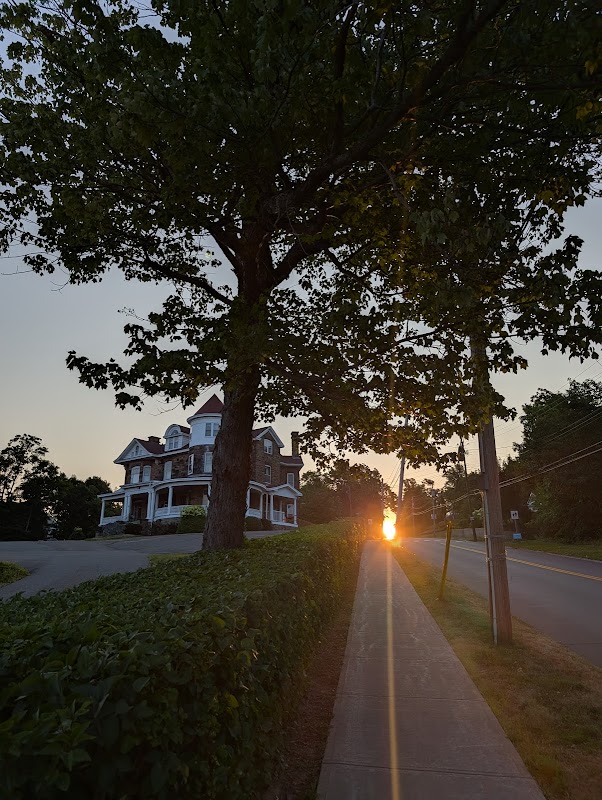 R H Porter Funeral Homes Ltd building in Ellsworth, Maine