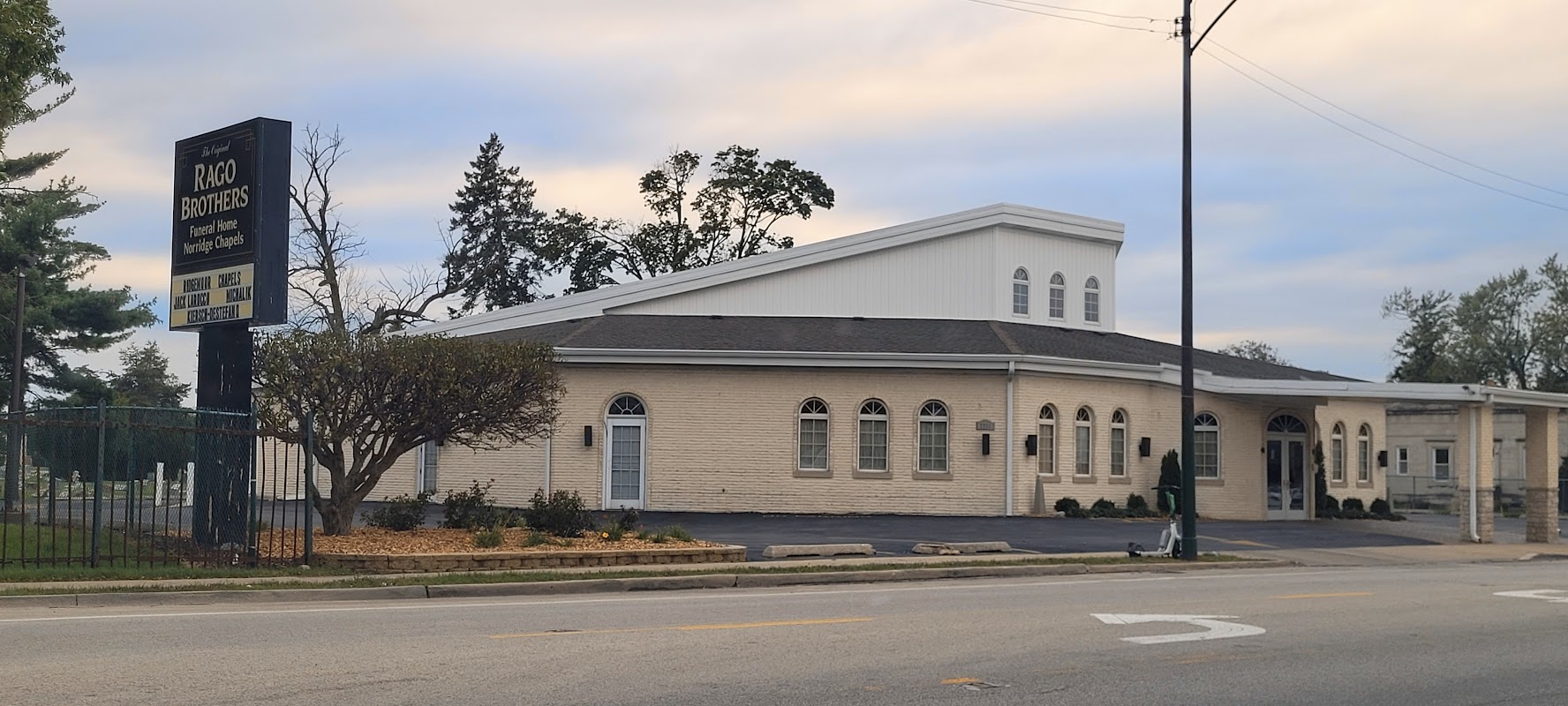 Rago Brothers Funeral Homes building in Chicago, Illinois