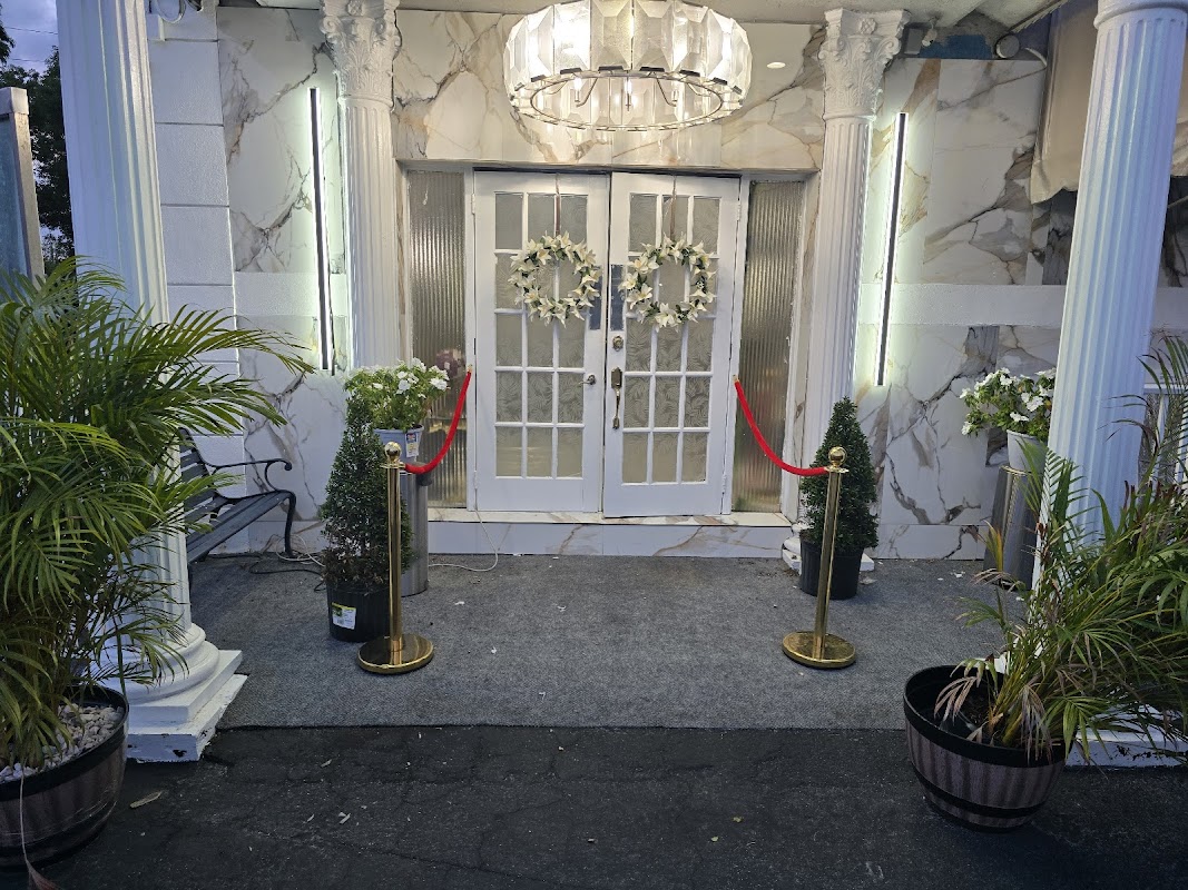 Rahming Poitier Funeral Directors building in Deerfield Beach, Florida