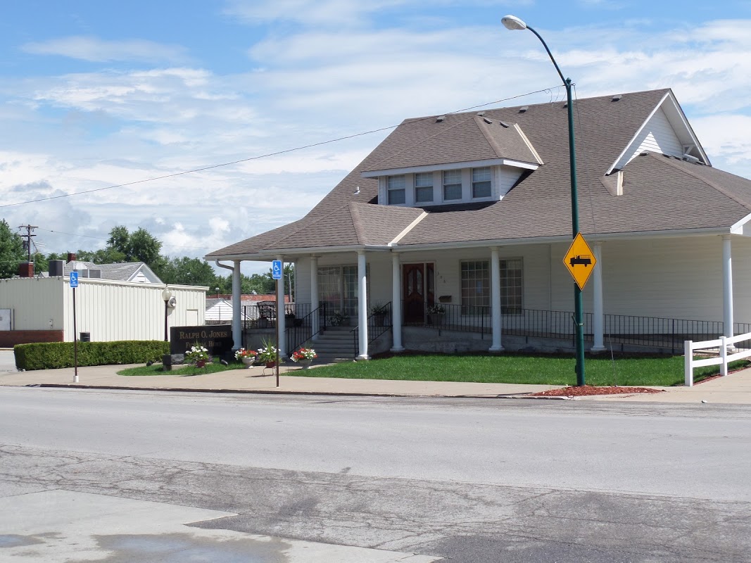Ralph O. Jones Funeral Home building in Odessa, Missouri