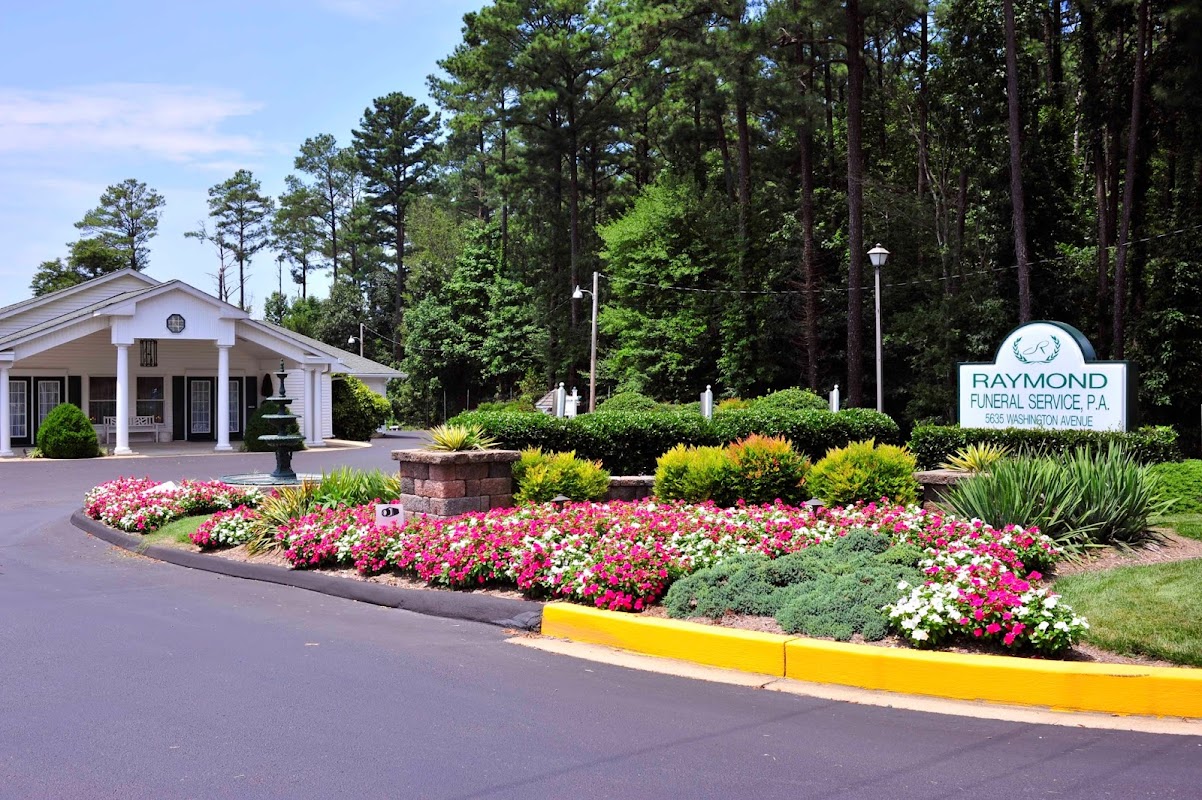 Raymond Funeral Service building in La Plata, Maryland