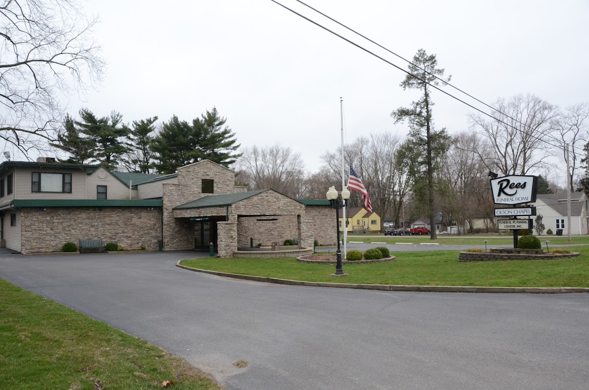 Rees Funeral Home - Olson Chapel building in Portage, Indiana