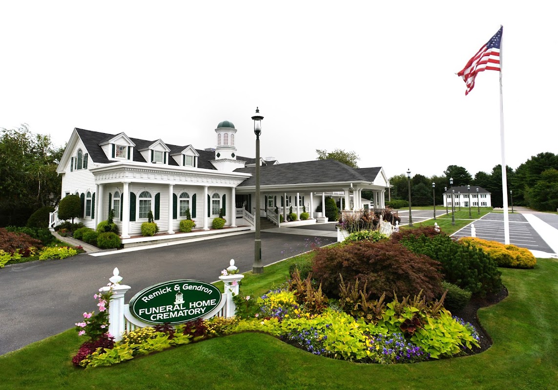 Remick & Gendron Funeral Home building in Hampton, New Hampshire