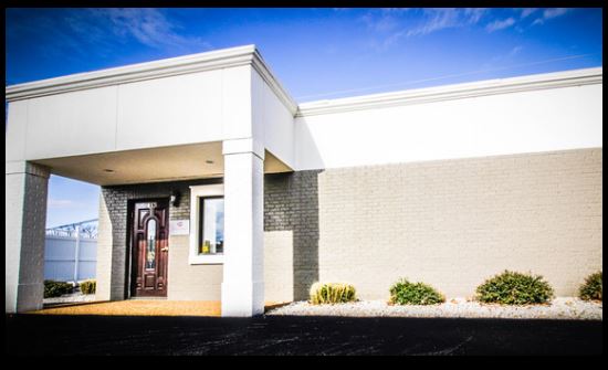 Resthaven Funeral Home & Cremation Services building in Clarksville, Tennessee