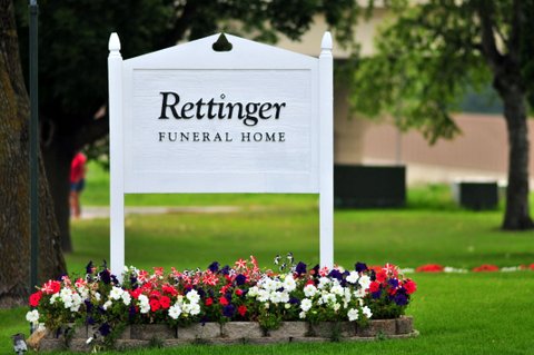 Rettinger Funeral Home building in Long Lake, Minnesota