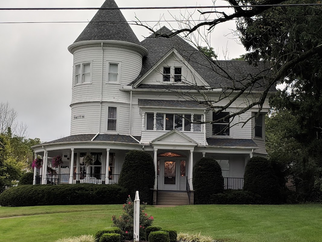 Reynolds-Smith Funeral Home building in Wilmington, Ohio