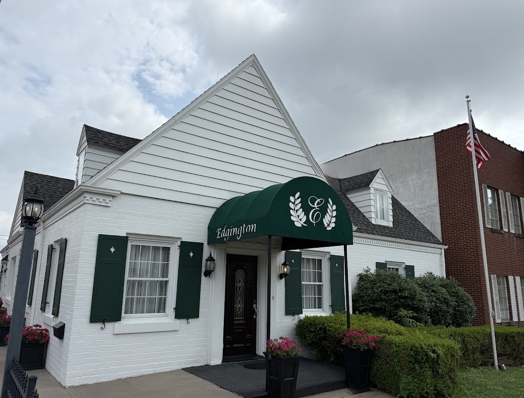 Rhoads-Edgington Funeral Home building in Hillsboro, Ohio