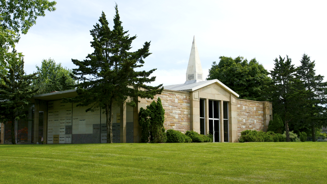 River Hills Crematory building in Batavia, Illinois