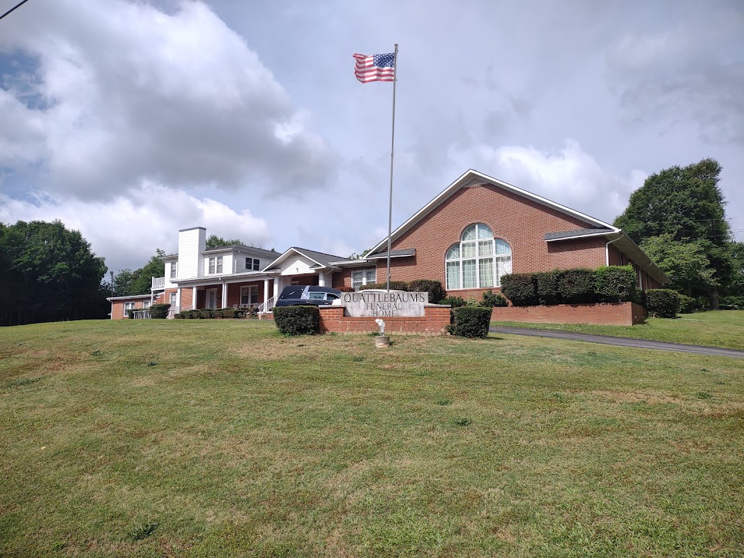 Quattlebaum Funeral Home building in Roanoke, Alabama