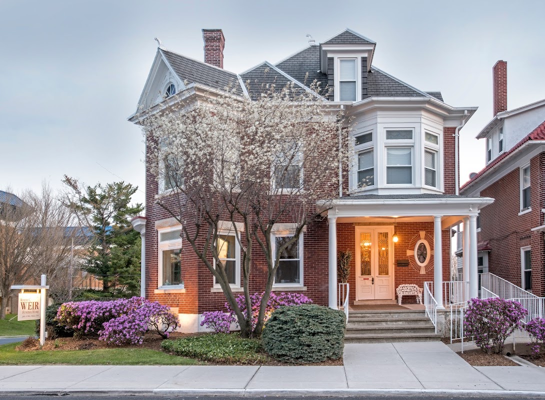 Robert C. Weir Funeral Home building in Allentown, Pennsylvania