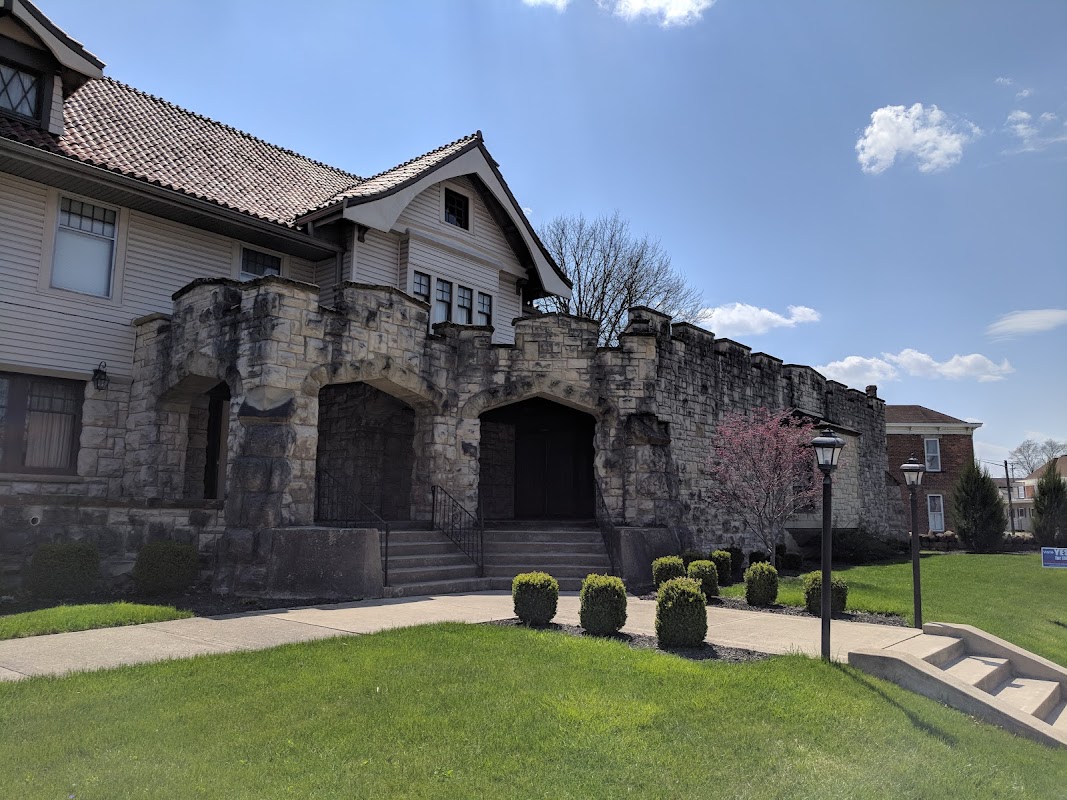 Roberts Funeral Home & Cremation Services building in Washington Court House, Ohio