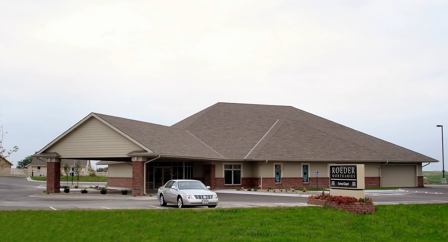 Roeder Mortuary building in Gretna, Nebraska