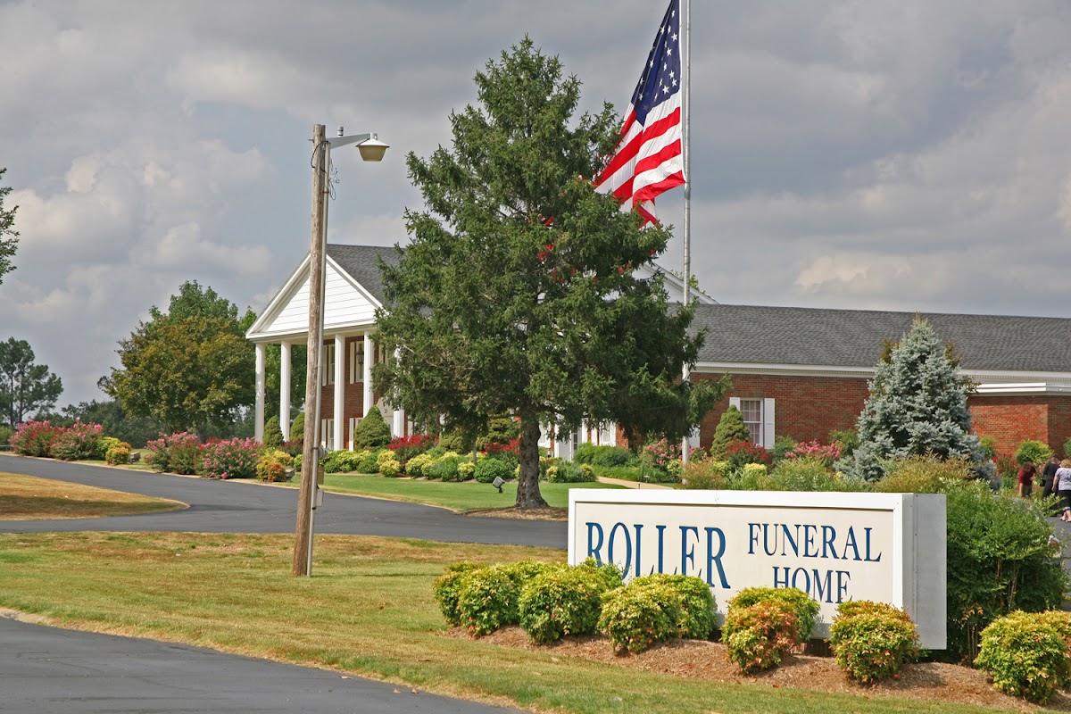 Roller Funeral Home building in Mountain Home, Arkansas