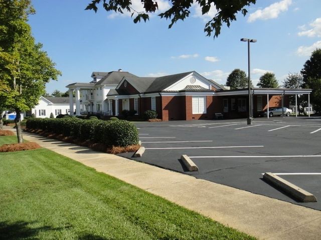 Rose & Graham Funeral Home building in Benson, North Carolina