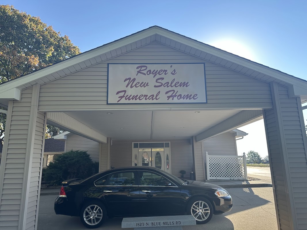 Royer's New Salem Funeral Home & Cemetery building in Independence, Missouri