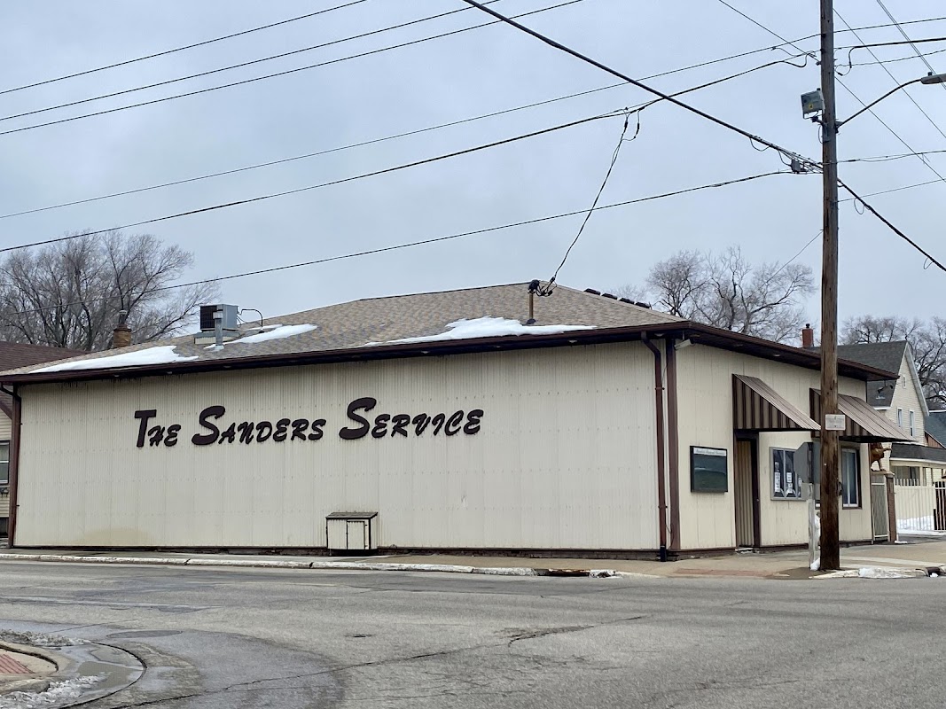 Sanders Funeral Service building in Waterloo, Iowa