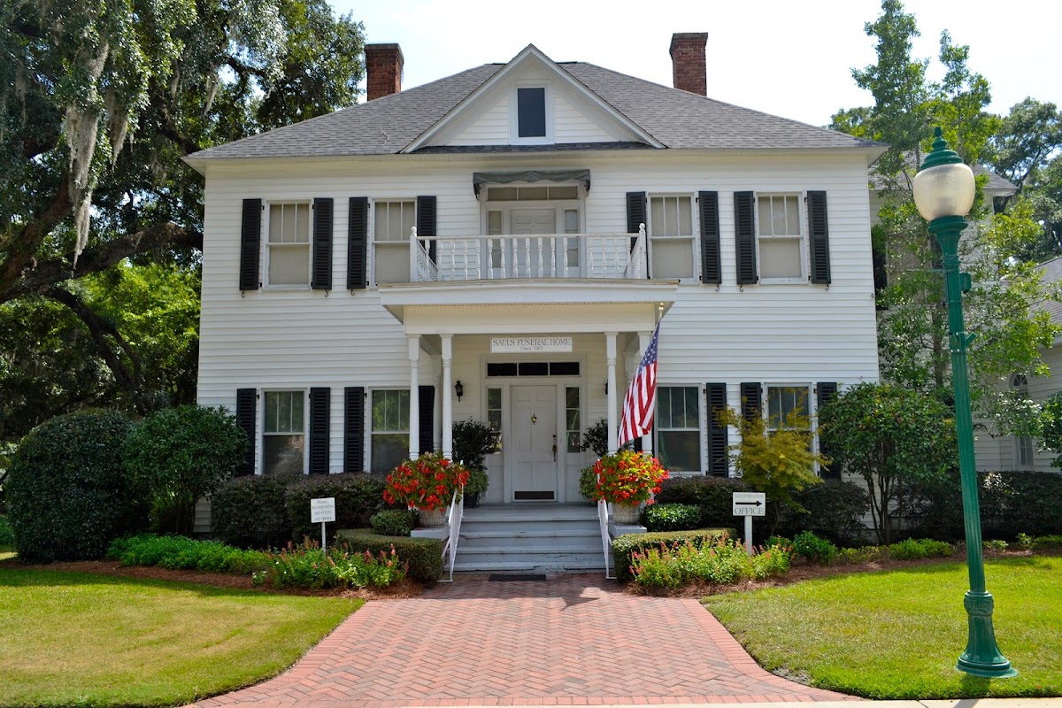 Sauls Funeral Home building in Ridgeland, South Carolina
