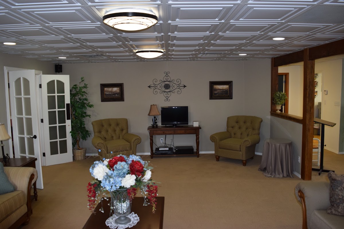 Silver Creek Mortuary - Taylor building in Taylor, Arizona