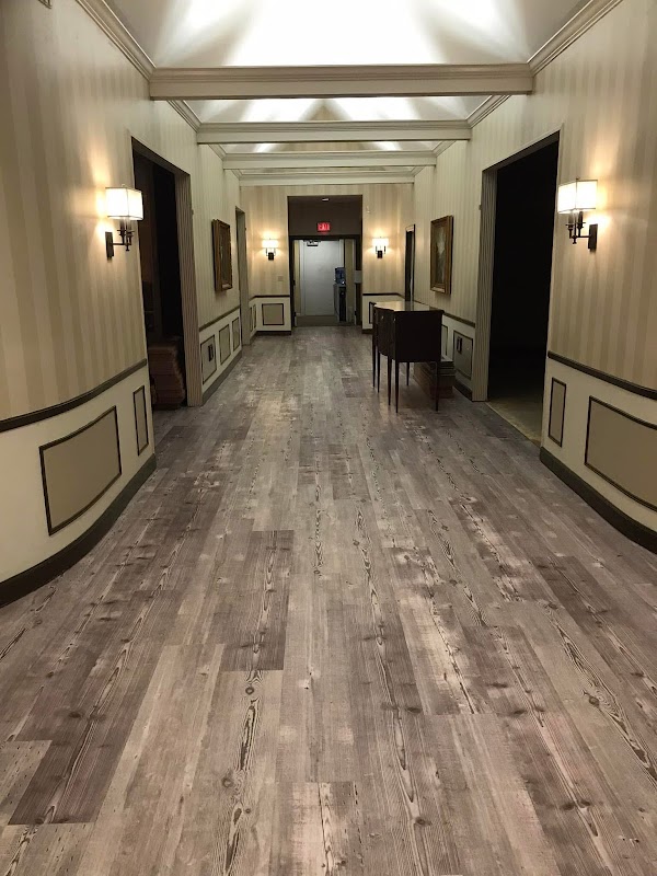 Sisk Brothers Funeral Home building in Hamden, Connecticut