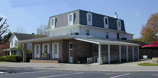 Siwicki-Yanicko Funeral Home building in Russellton, Pennsylvania