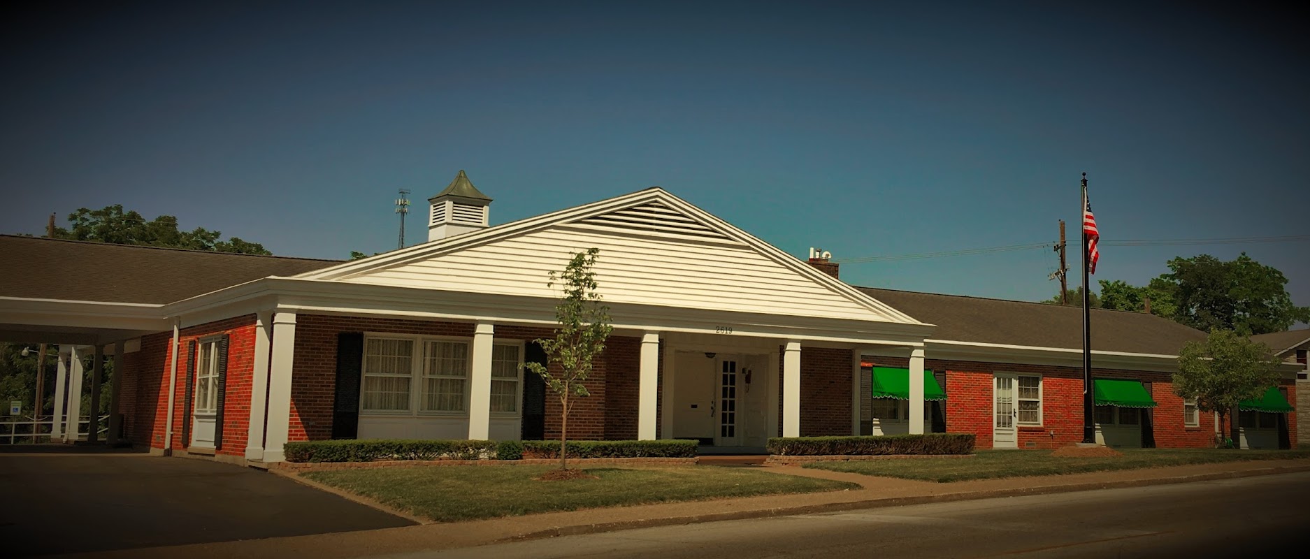 Smith Funeral Home & Chapel building in Hannibal, Missouri