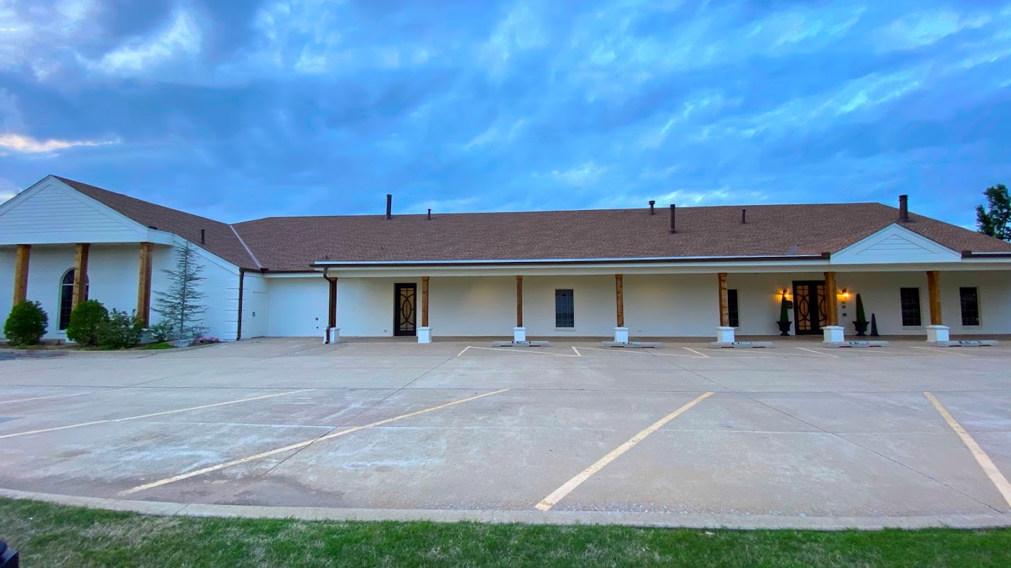 Smith & Turner Mortuary building in Yukon, Oklahoma