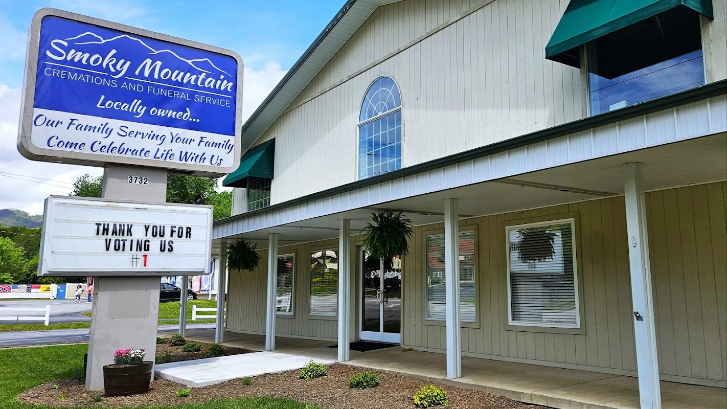 Smoky Mountain Cremations & Funeral Service building in Clyde, North Carolina