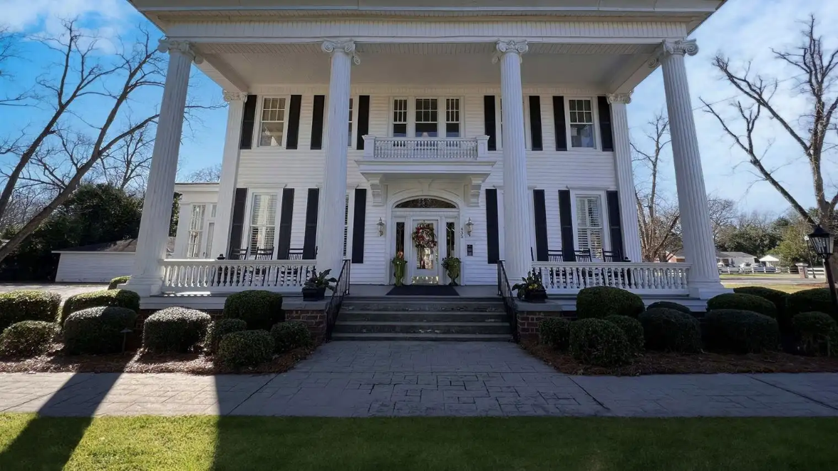 Starling-Evans Funeral Home building in Harlem, Georgia