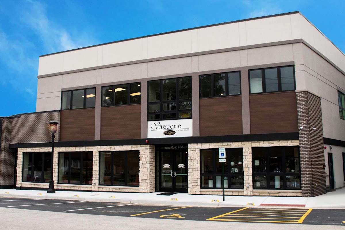 Steuerle Funeral Home building in Villa Park, Illinois