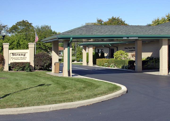 Strang Funeral Chapel & Crematorium building in Grayslake, Illinois